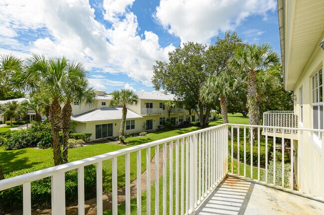 Building Photo - 3929 Sabal Way