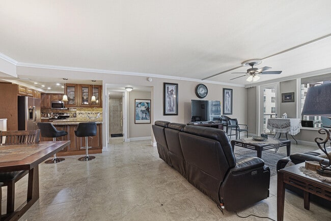 Building Photo - 3450 S Ocean Blvd