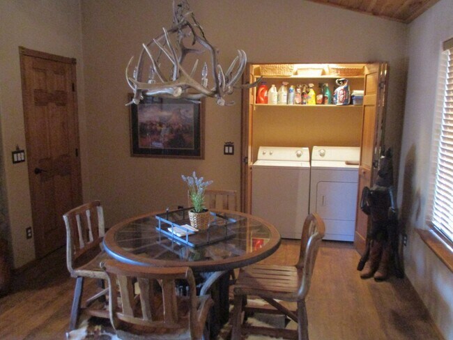 Building Photo - 4751 W Bison Ln