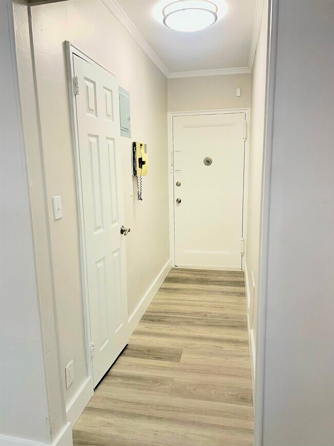 Building Photo - 7312 JFK Blvd E