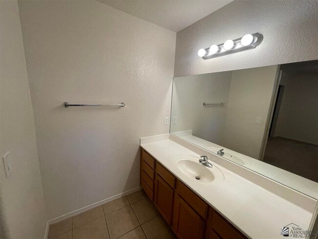 Building Photo - 10191 E 35th Pl