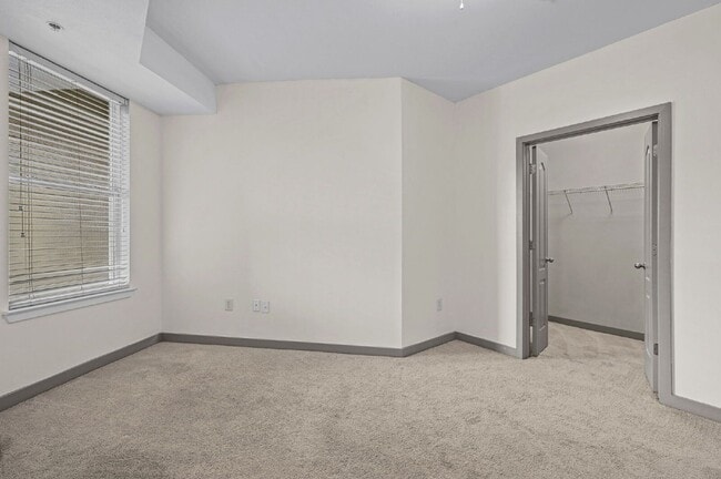 Building Photo - 390 17th St NW