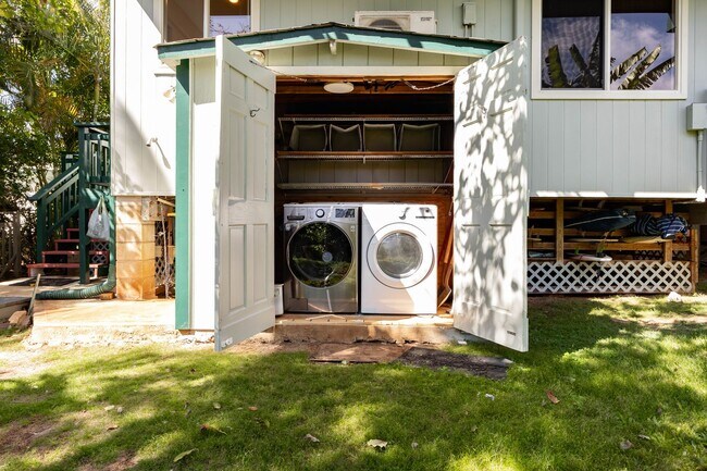 Building Photo - 59-018 Holawa St