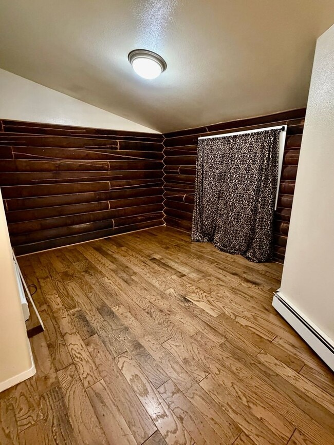 Building Photo - 2361 Badger Rd