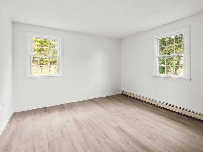 Building Photo - 26 Sidney St