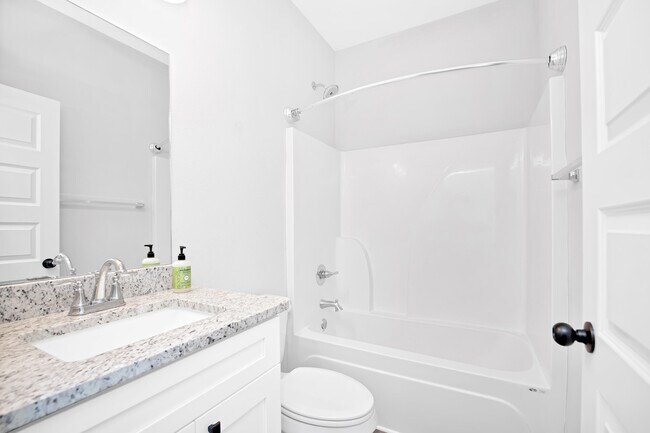 Building Photo - 5087 San Pedro Ct