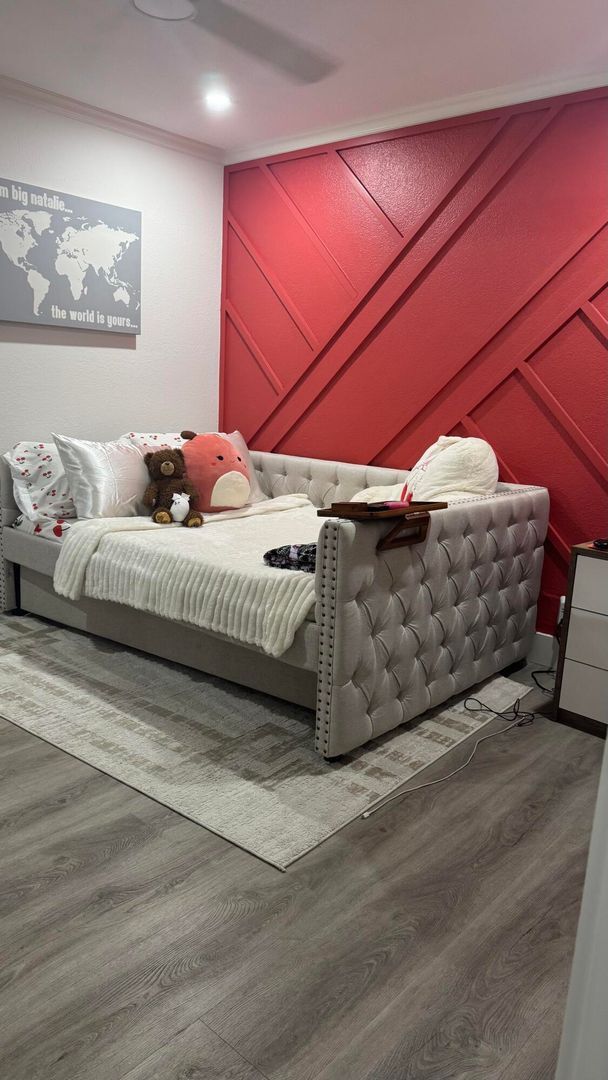 Building Photo - 672 NW 45th Ave