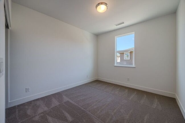 Building Photo - Brand new Arrowcreek Stunner!