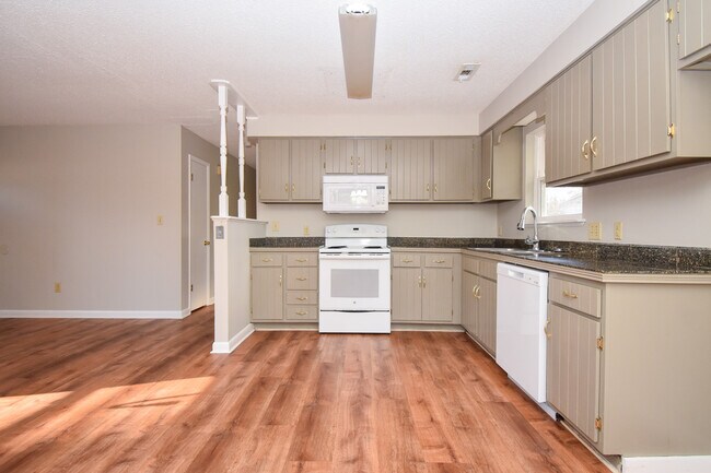 Building Photo - 111 Wilder St