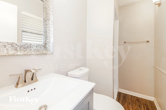 Building Photo - 2813 Silver Meadow Ln