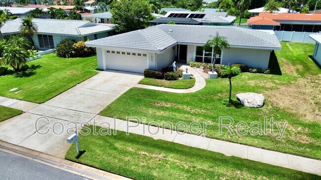 Building Photo - 14903 Imperial Point Dr N