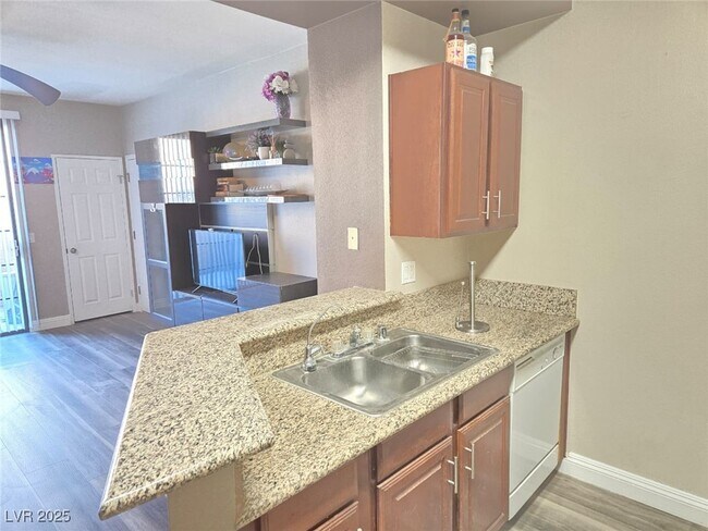 Building Photo - 5154 S Jones Blvd