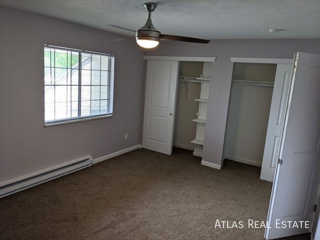 Building Photo - 13917 E Oxford Pl