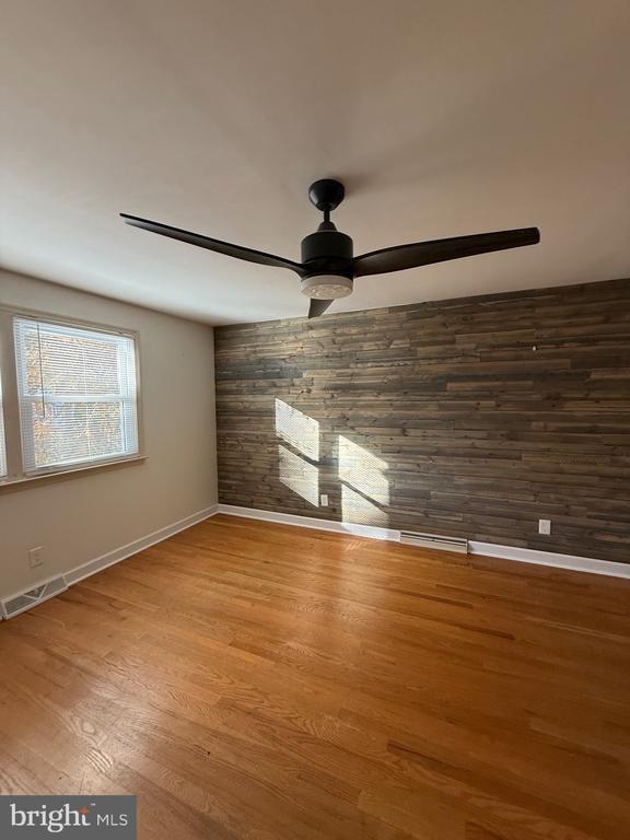 Building Photo - 606 Wyoming Ave