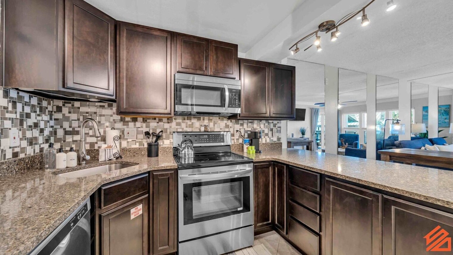 Building Photo - 770 Sundial Ct