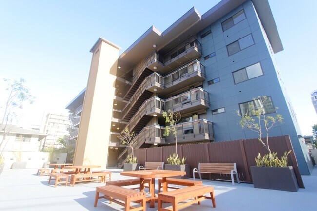 Building Photo - 1310 Pensacola St