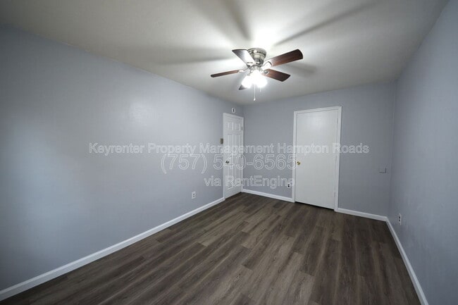 Building Photo - 405 Clifton St