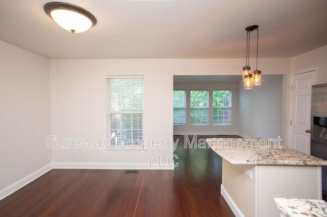 Building Photo - 130 Mount Vernon Ct