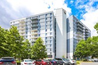 Building Photo - Cortland at McLean