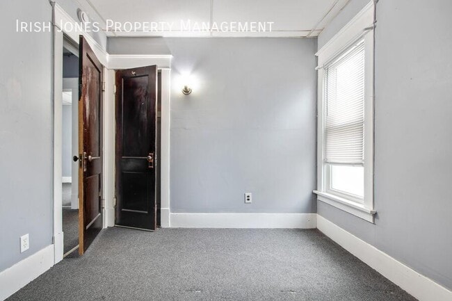 Building Photo - 105 Stevenson St