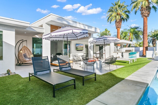 Building Photo - 72827 Bursera Way