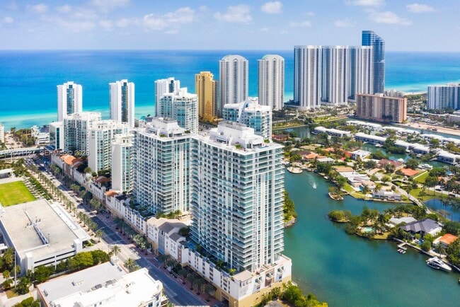 Building Photo - 300 Sunny Isles Blvd