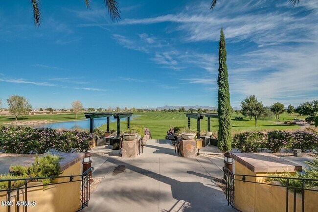 Building Photo - Luxury Lifestyle in Queen Creek AZ