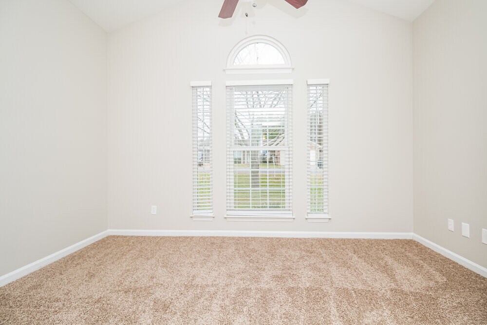 Building Photo - 104 Northlake Dr