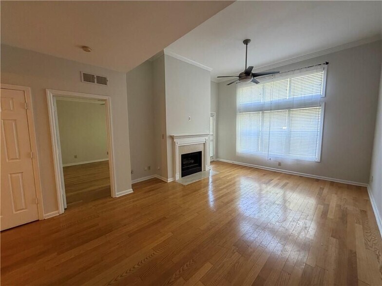 Building Photo - 2511 River Green Dr NW