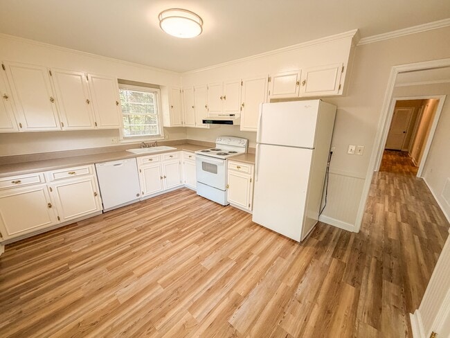 Building Photo - 309 Verner Dr