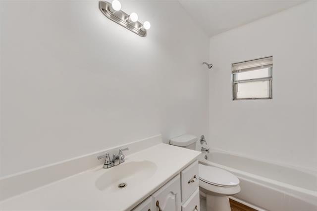 Building Photo - 706 Audra Ln