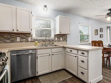 Building Photo - 1057 Lavender Ln