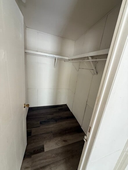 Building Photo - 2168 Lee Rd 430