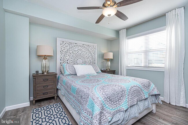 Building Photo - 148 Captains Quarters Rd