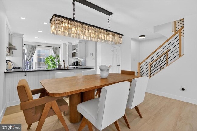 Building Photo - 11433 Heritage Oak Ct