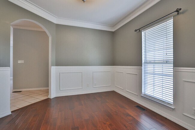 Building Photo - 151 N Meadow Ridge Trail