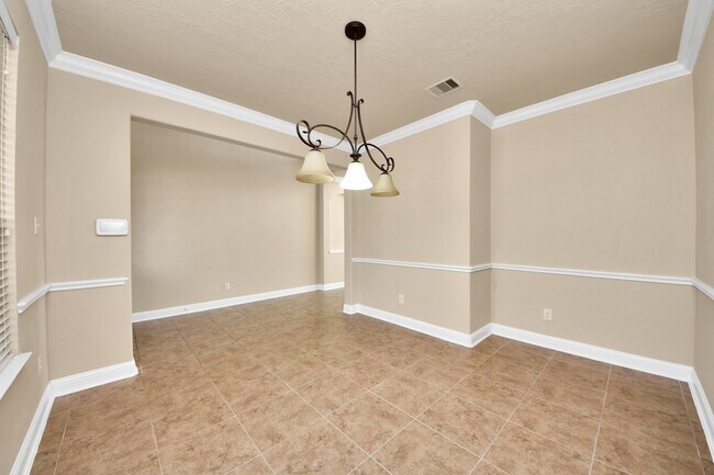 Building Photo - 20707 Reston Run Ln