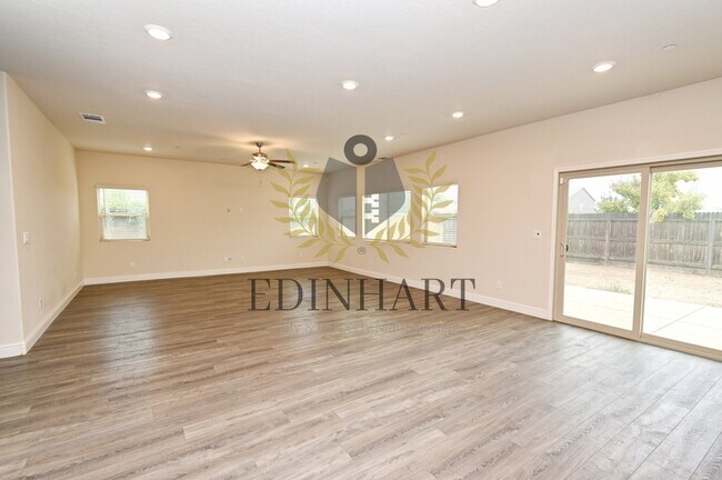 Building Photo - 661 Blue Oak Lane W