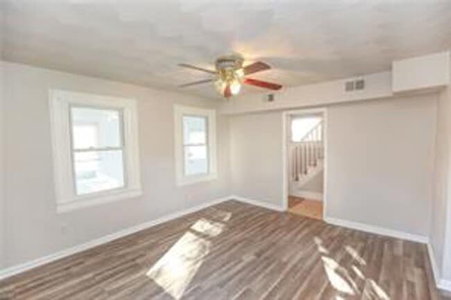 Building Photo - Cute bungalow rental in Cradock!