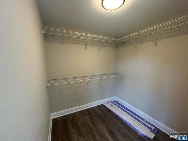 Building Photo - 380 Milford Ave.