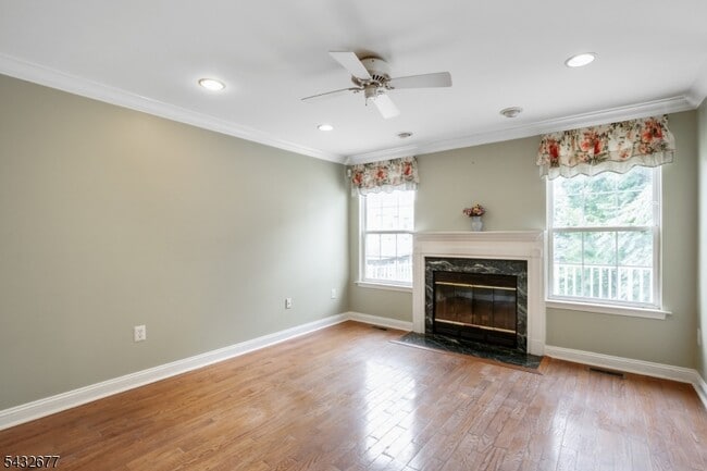Building Photo - 8 Hopkinson Ct