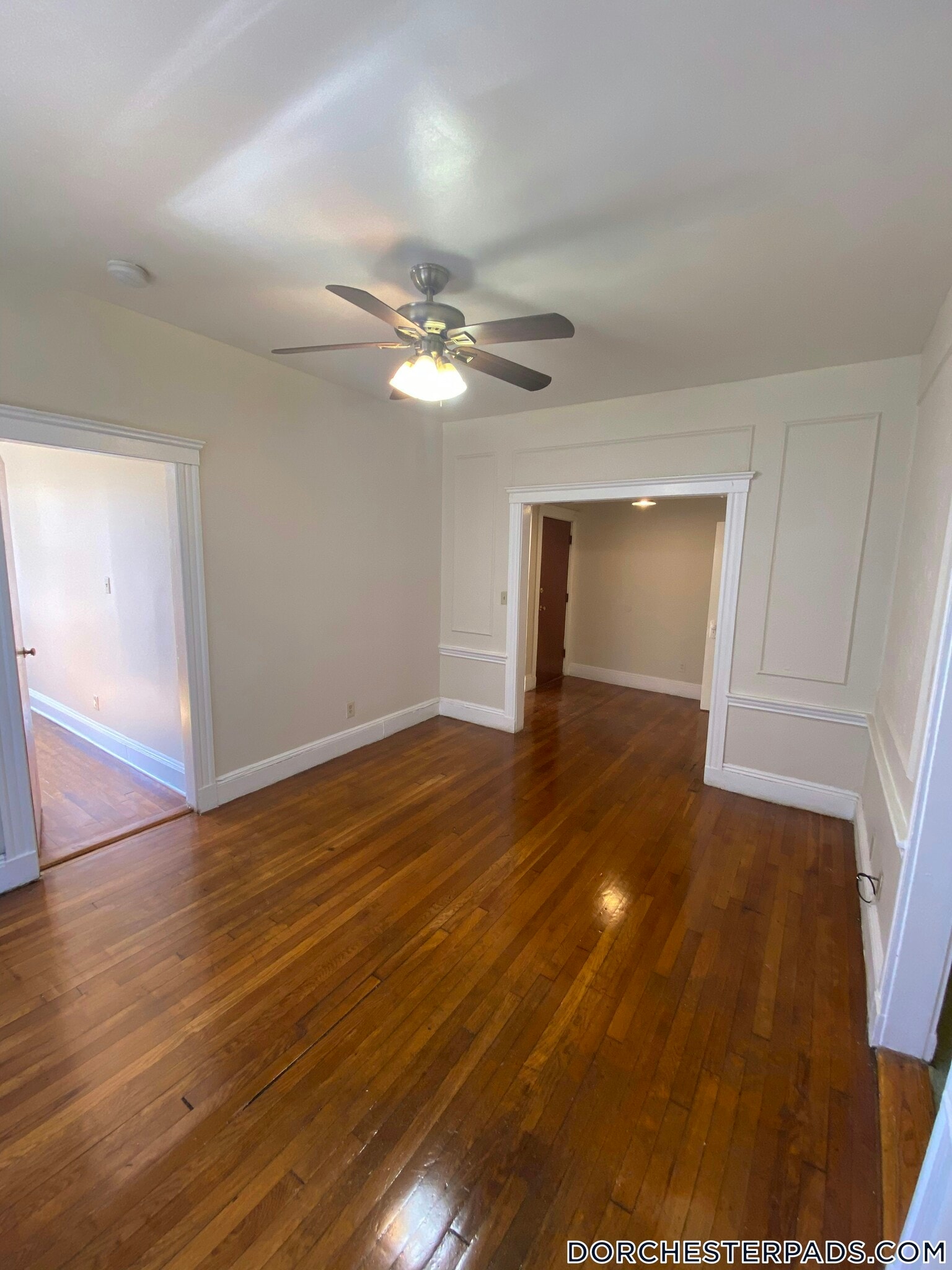 Building Photo - 19 Mora St