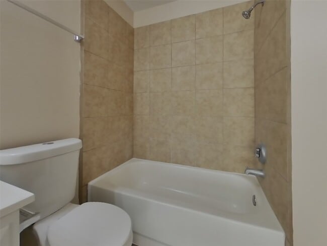 Building Photo - 3259 Jorns St