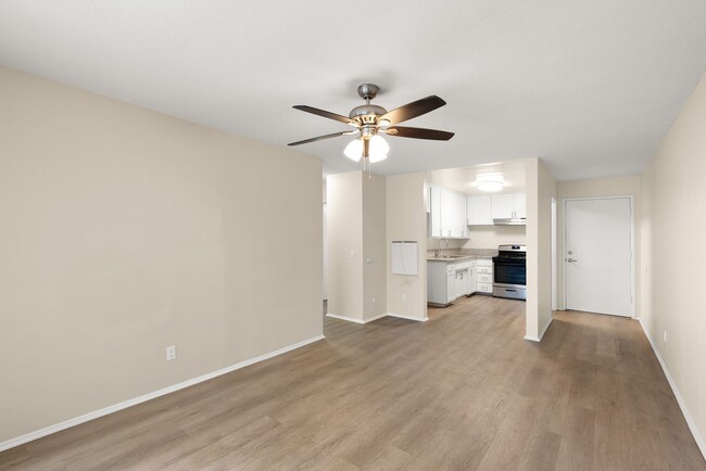 Interior Photo - 8112 - Applewood Apartments