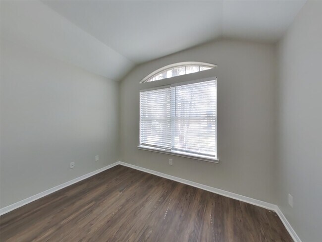 Building Photo - 3126 Lake Breeze Ln