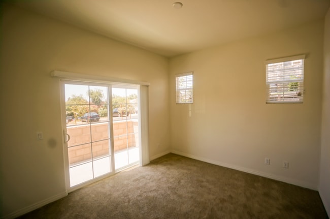 Building Photo - 7382 La Mesita Pl