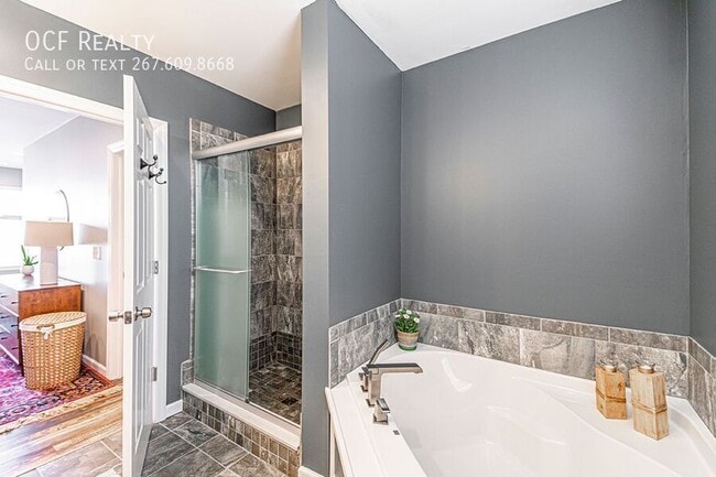 Building Photo - 2017 Memphis St