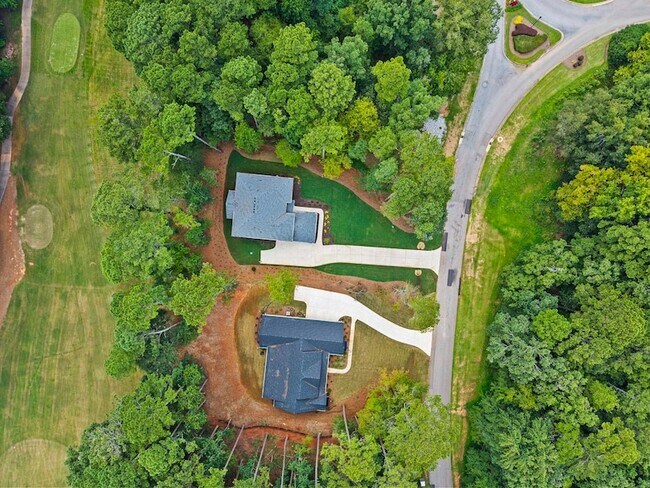 Building Photo - 1721 Osprey Poynte