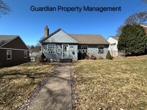 Building Photo - 2748 Vernon Ave S