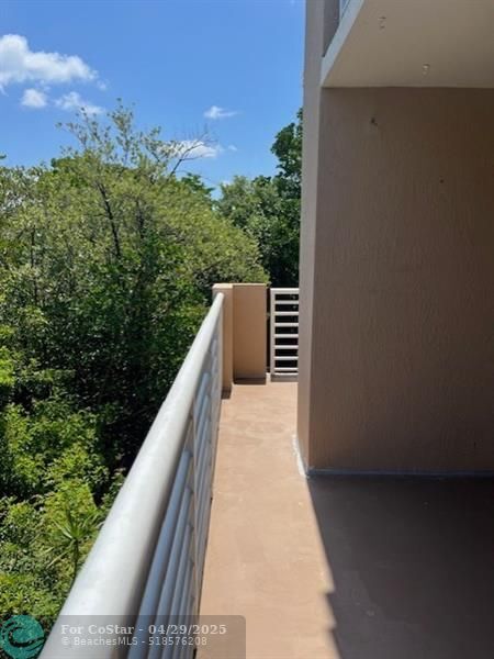 Building Photo - 2721 Ocean Club Blvd